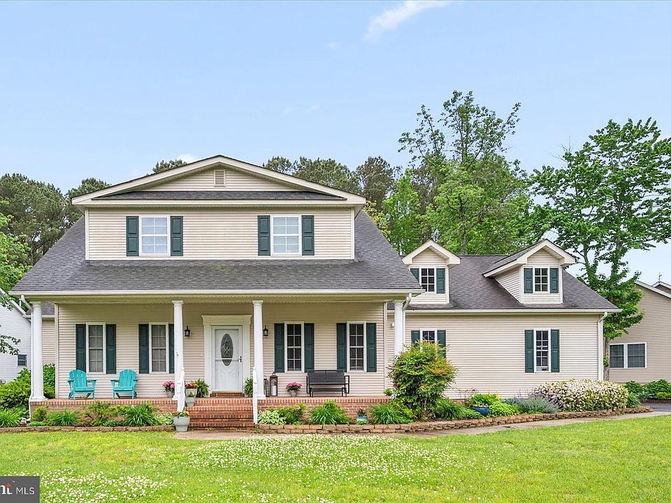 1st image of 9410 Lakeview Dr