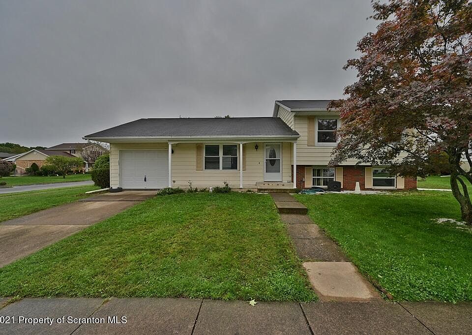 1st image of 118 Barbara Ln