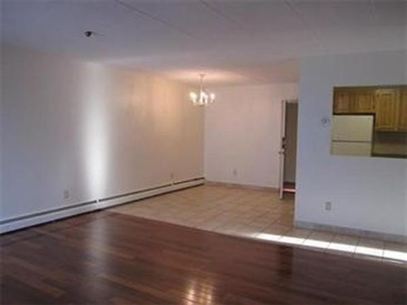 4th image of 80 Newbury Ave APT 21