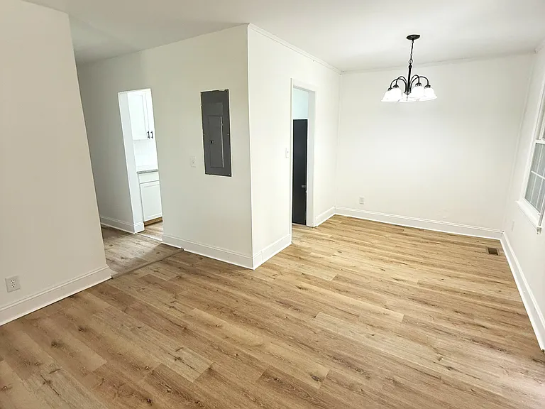 1413 Bonner Ave — Photo 3
