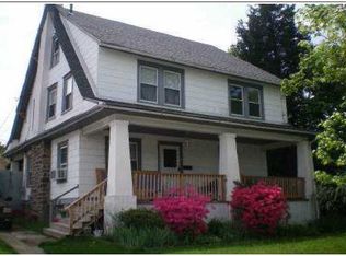 7 S Carol Blvd, Upper Darby, PA 19082