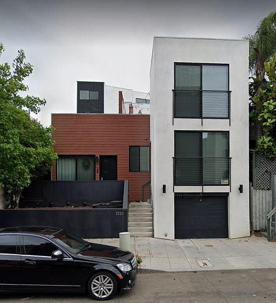 1st image of 2121 Columbia St #2