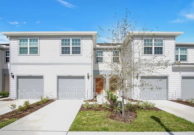 4292 Chester Springs Blvd — Photo 36