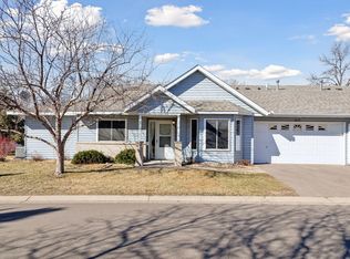 671 Belland Ave, Vadnais Heights, MN 55127