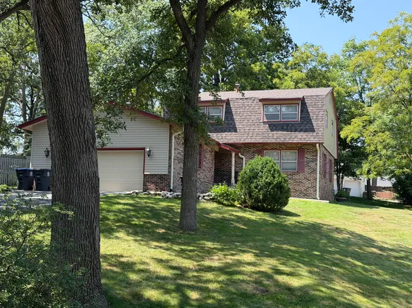 18 Scarlet Oaks Rd, Council Bluffs, IA 51503