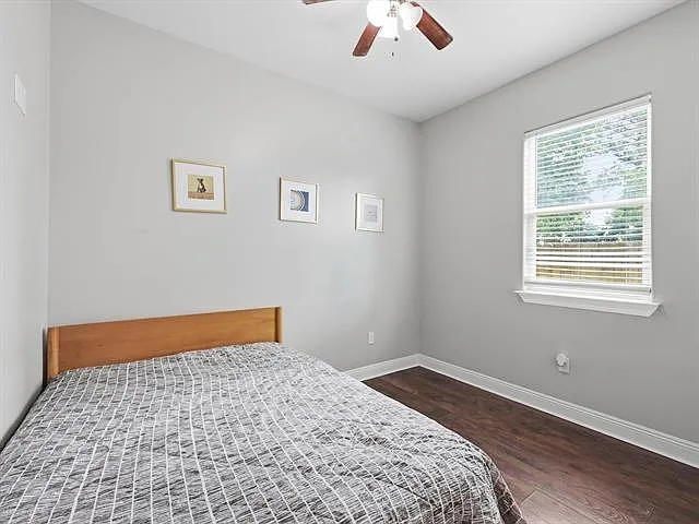 4261 Carlene — Photo 23