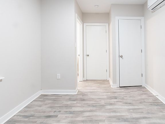 5th image of 3113 Hartville St Floor 2