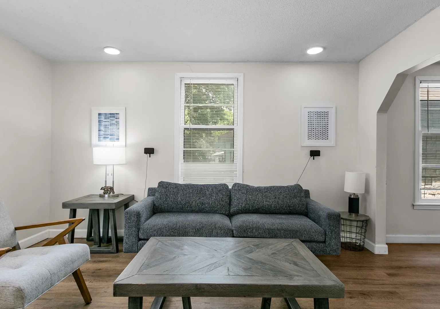 4333 Fisher St — Photo 3