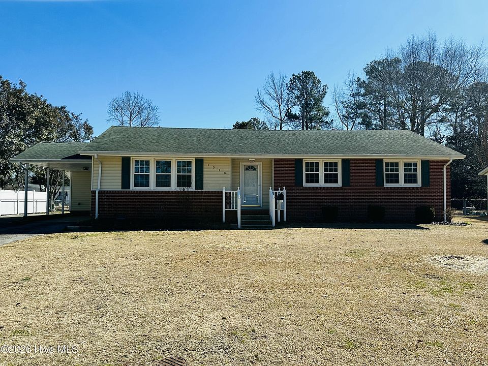 1st image of 1030 Daniel Dr