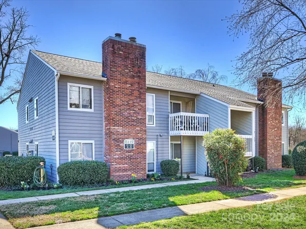 6119 Heathstone Ln APT D, Charlotte, NC 28210