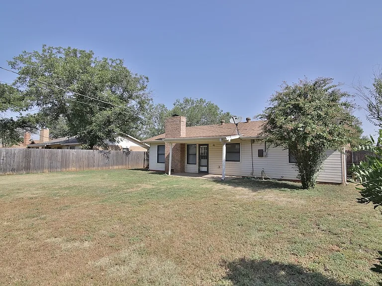 5417 Castle Rd — Photo 24