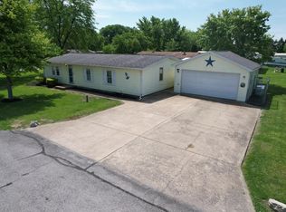 1792 S Bay Dr, Pt Clinton, OH 43452