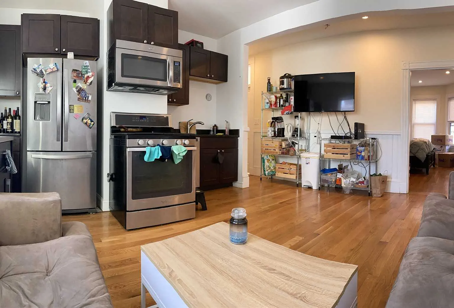 3 bed, 1.5 bath, $3,999 — Photo 3