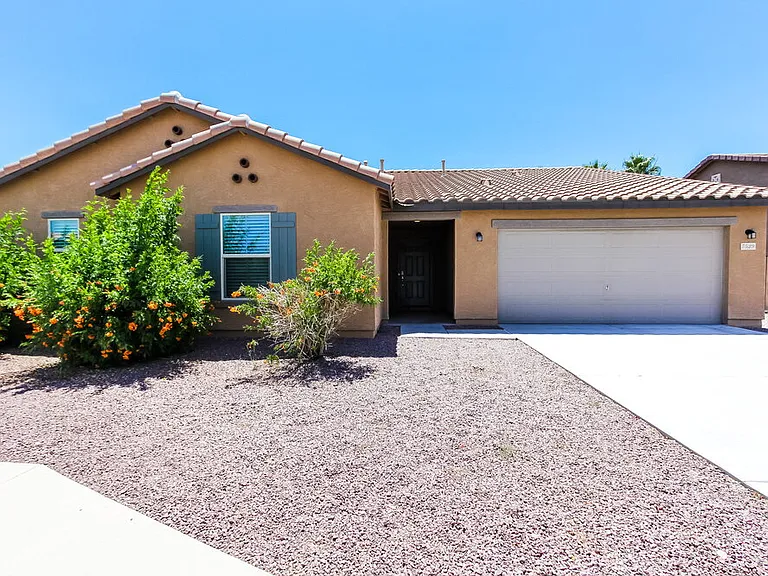 7529 W Saint Kateri Dr — Photo 1