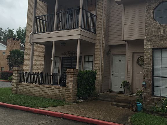 2nd image of 1620 Wellington Pl APT 604