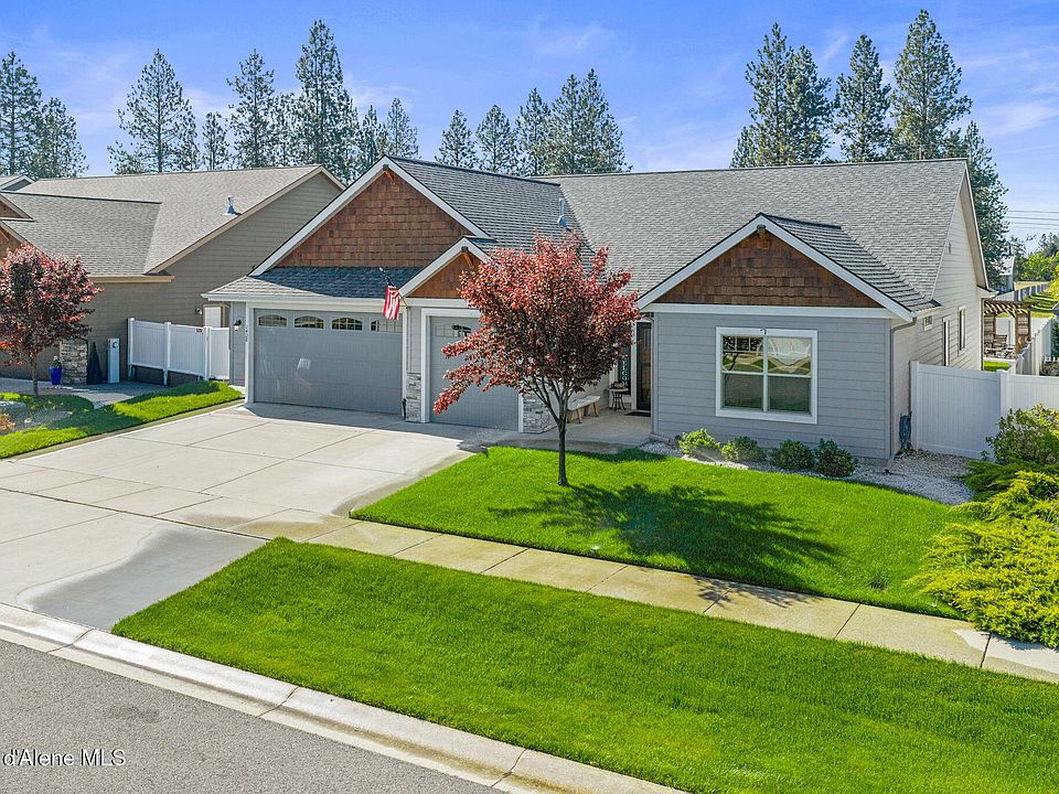1st image of 1428 W Hayes Way