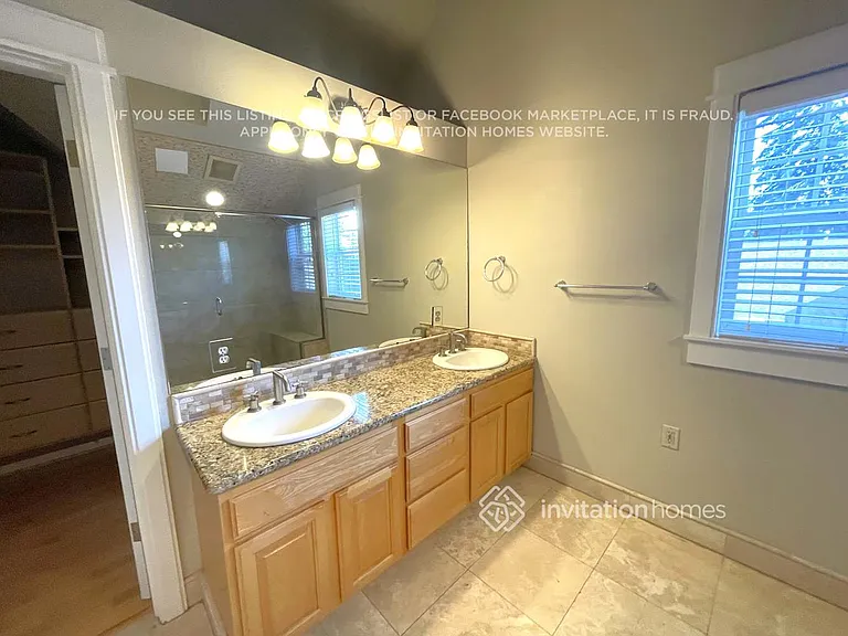 218 Summit Ave — Photo 16