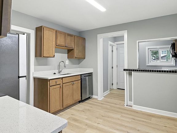 5th image of 1803 Casadel Ave