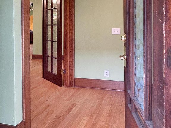 4th image of 3041 South 11th STREET