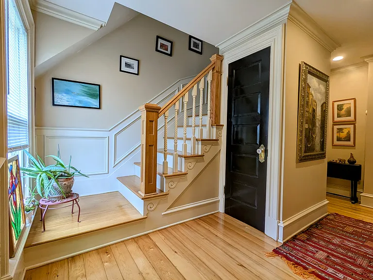 14 Highland Ave — Photo 10