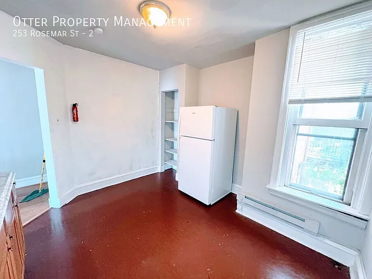 253 Rosemar St #2 — Photo 7