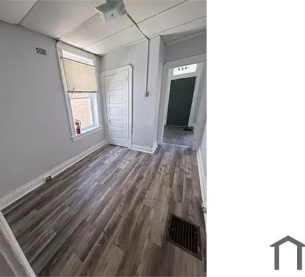 4012 Penrose St — Photo 6