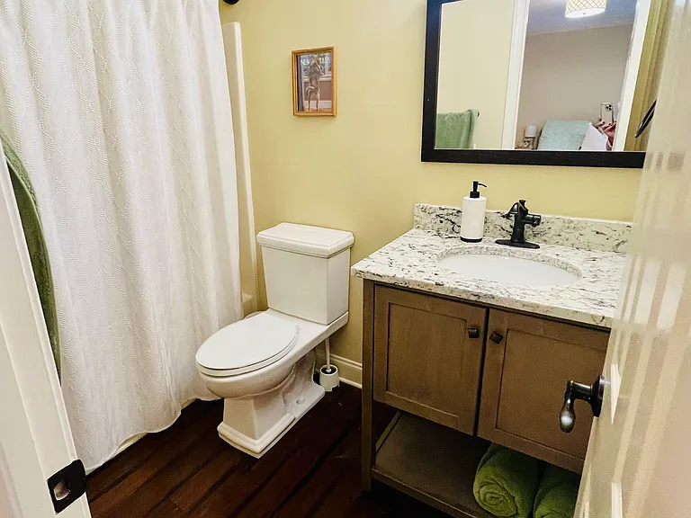 710 Powell Dr — Photo 15
