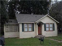 2nd image of 308 N Elm St