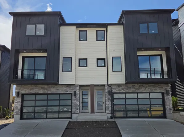 121 E Watson Dr, Saratoga Springs, UT 84045