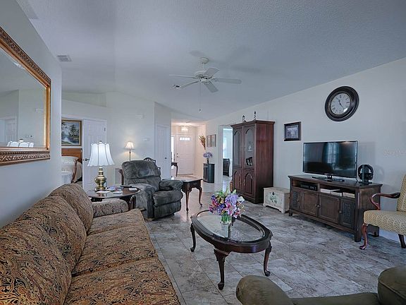 5th image of 807 Grand Vista Trl