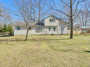 5 Harrison Pl, Manchester, NJ 08759