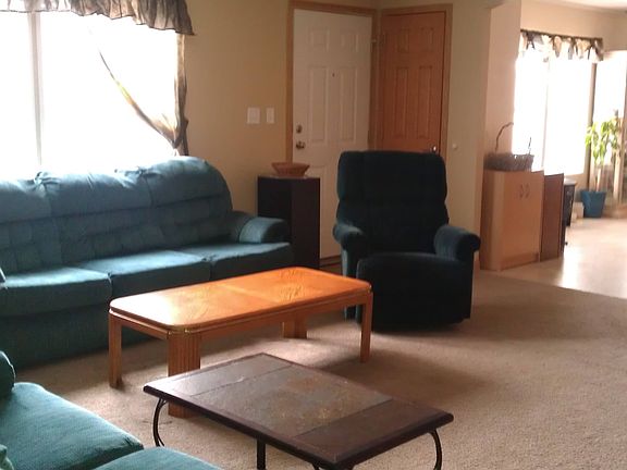 2nd image of 11982 Cedarbrook Dr