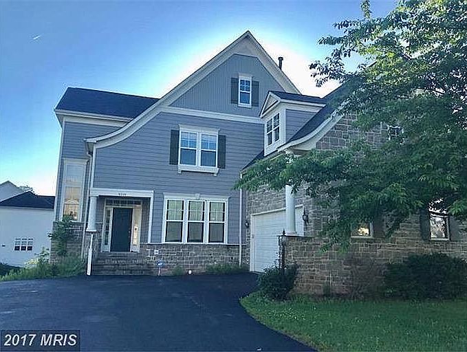 1st image of 9208 Falling Water Dr