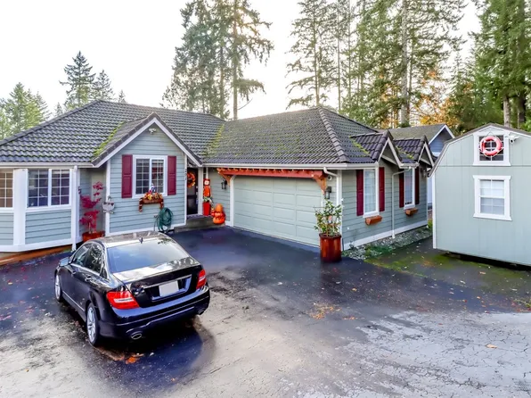 291 E Mountain View Drive, Allyn, WA 98524