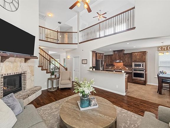 2nd image of 11742 Orange Ct