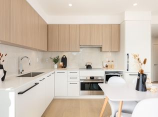 5398 207th St #305, Langley, BC V3A2E6