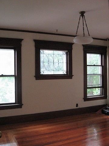 2nd image of 263 Oak St