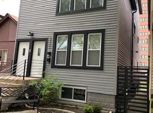 3221 S Wells St #2, Chicago, IL 60616
