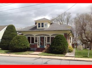 102 E Maple St, Lebanon, PA 17046