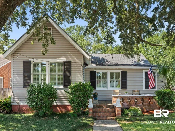 2456 Dauphin St, Mobile, AL 36606