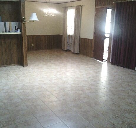 3rd image of 5104 Salem Dr
