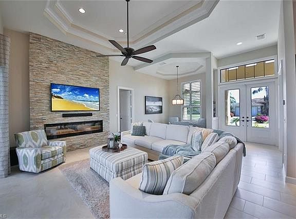 3rd image of 300 Marquesas Ct