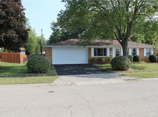 7770 Remmick Ln, Dayton, OH 45424