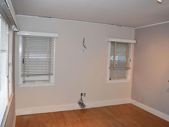 Living Room (picture taken from the front door)