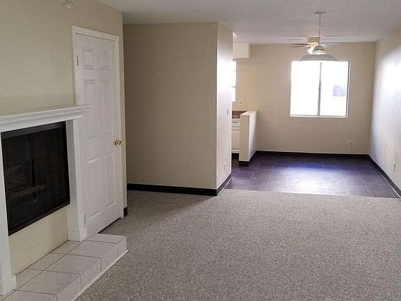 5th image of 14650 Lassen St Unit 4