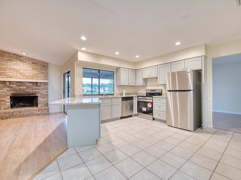 Kitchen& Family Room
