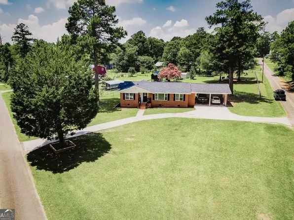 135 Archer Pond Smith Rd, Adrian, GA 31002