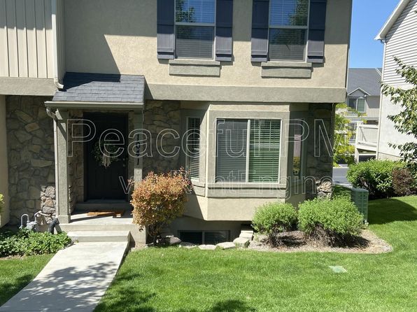 1041 N Independence Ave #1