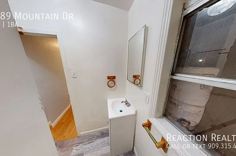 4189 Mountain Dr — Photo 6