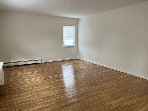 3rd image of 59 Roosevelt Blvd #C1